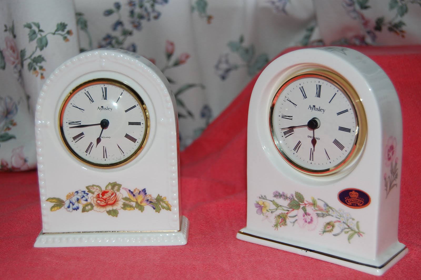 BarangUK Aynsley Bone China Clock (Posting 26/2011)