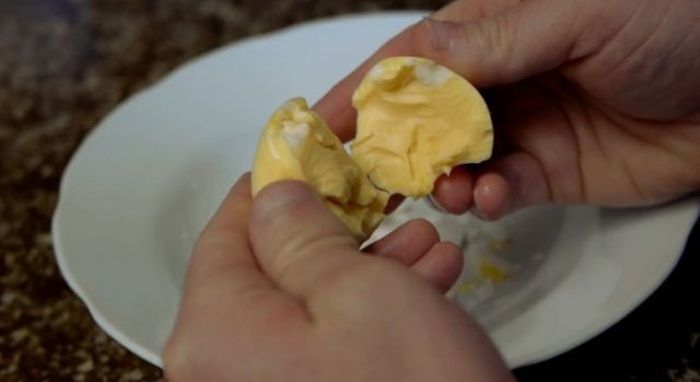 Funny Freast: How to make an omelet without breaking the egg
