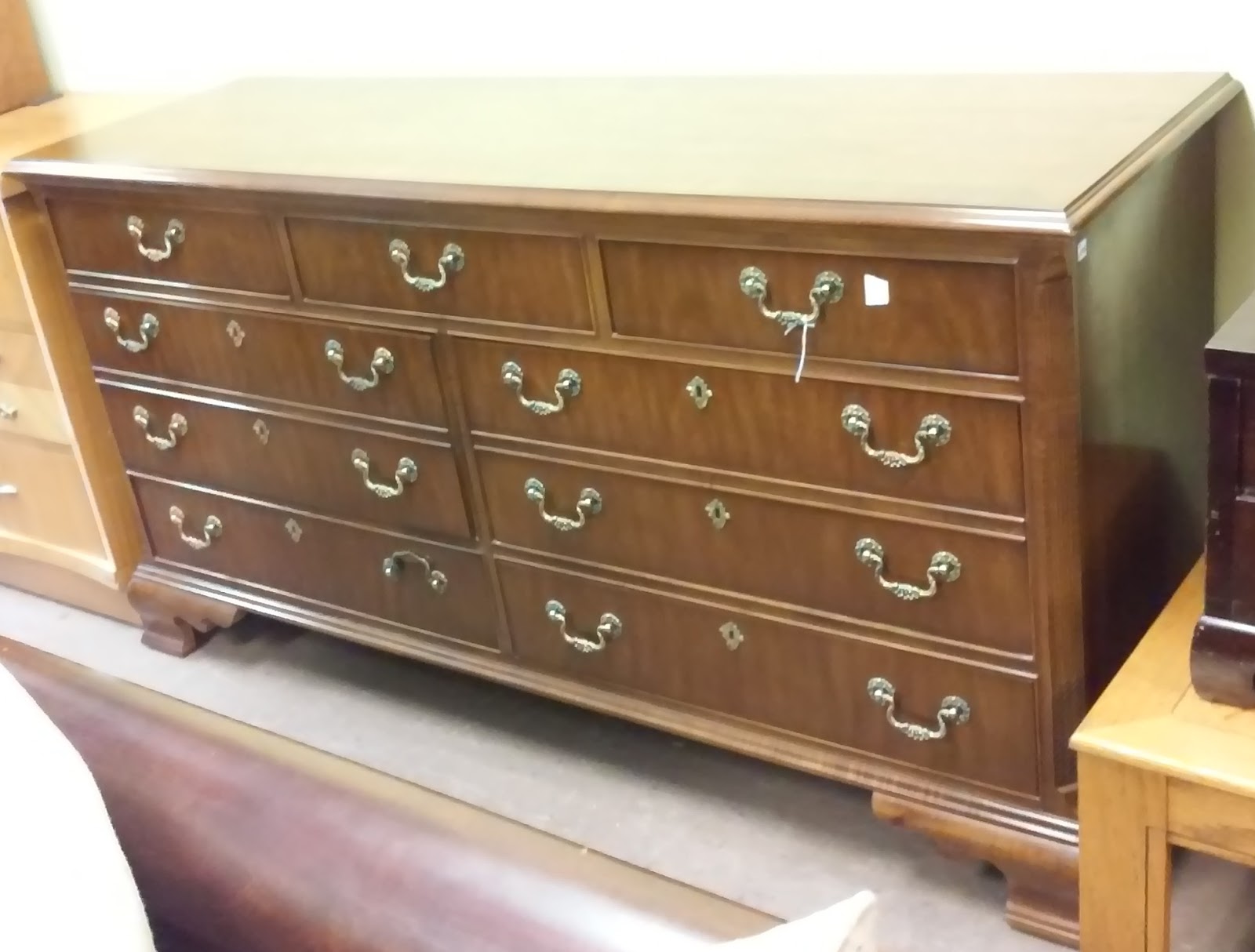 Uhuru Furniture Collectibles Sold 2711 Drexel Mahogany 7