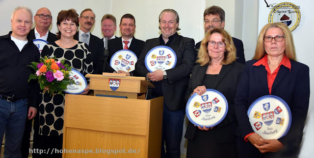 Hohenaspe Eine Gemeinde Stellt Sich Vor Neues Aus Dem Kreis Geehrt Wurden Mitglieder Des Kreistages 10 Jahre Und Länger Dabei Sind