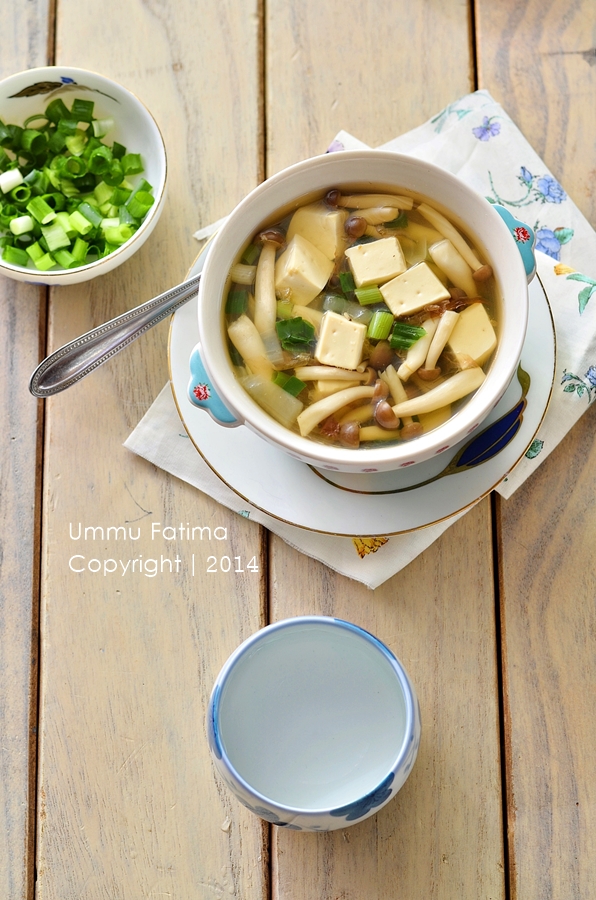 Simply Cooking and Baking... Sup Tahu Jamur Shimeji