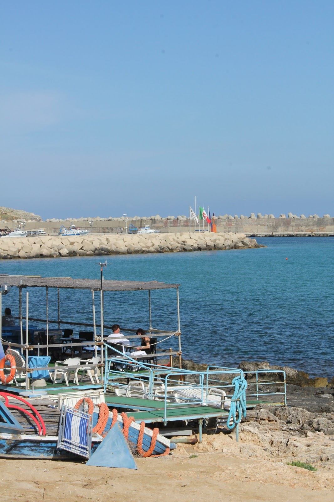 Shaulalala Sul confine fra due mari,