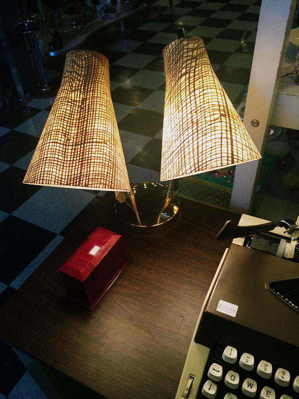 Flashback Vintage memphis, vintage desk lamp