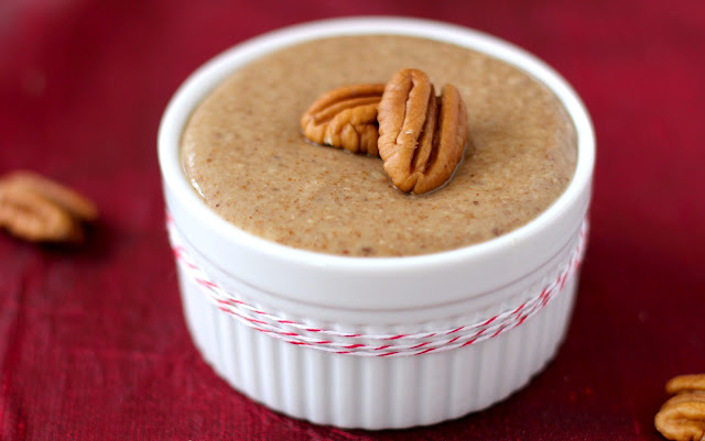 EASY Healthy Homemade Pecan Butter made all natural, sugar free, low carb, gluten free, and vegan! No hydrogenated oils or trans fats whatsoever!
