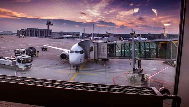 aircraft boarding from left