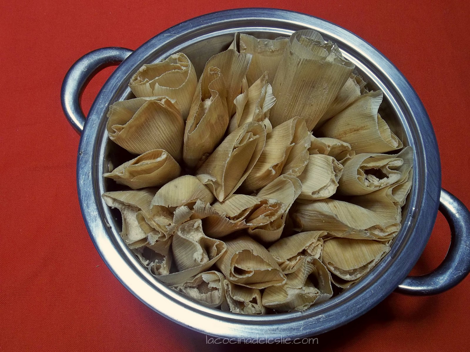 Tamales Dulces de Membrillo y Queso {Sweet Quince Tamales w/ Cheese