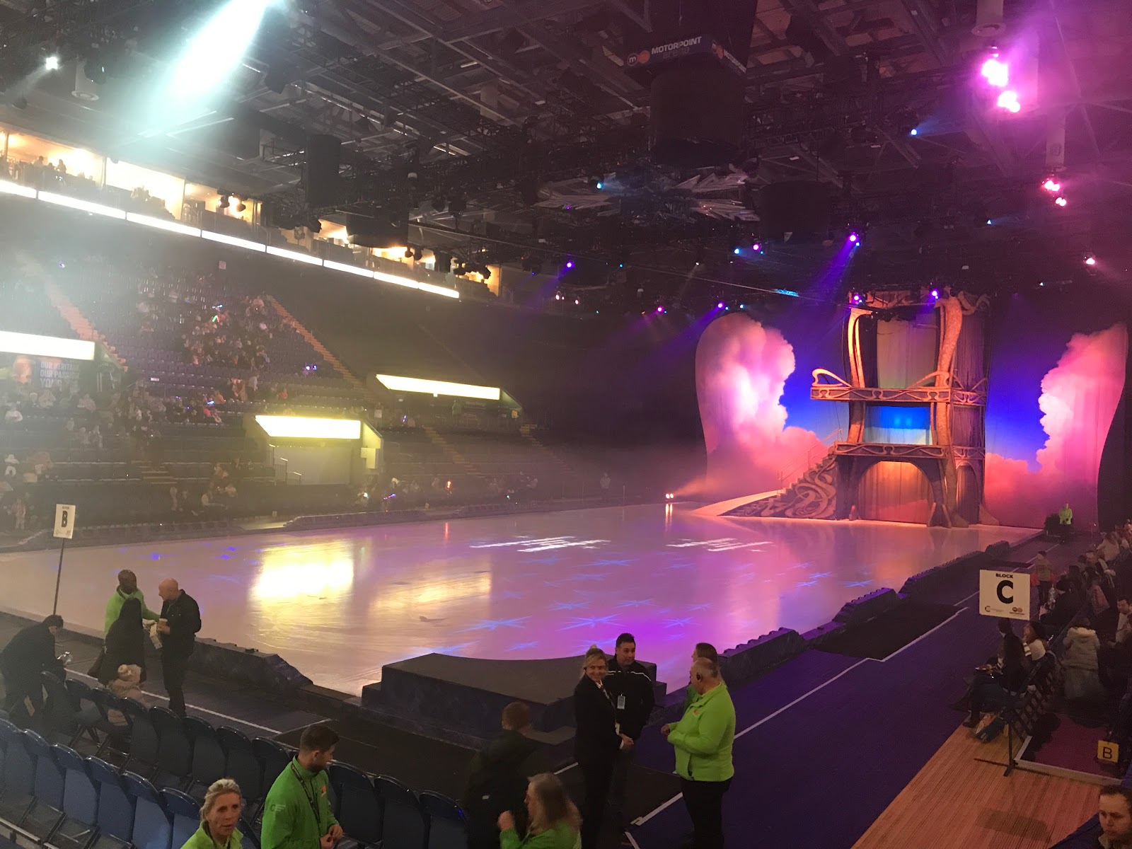Mrs Bakes and Banter Disney on Ice presents Dream Big review