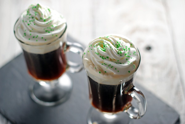 Irish Coffee (İrlanda kahvesi) Tarifi KAHVEKAFE Kahve Dünyasından