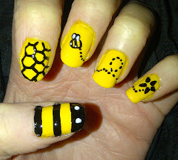 bee nails bumble nail painted