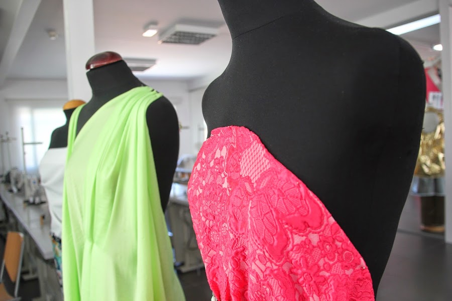 donde estudiar diseño de moda escuelas y clases de diseño de moda