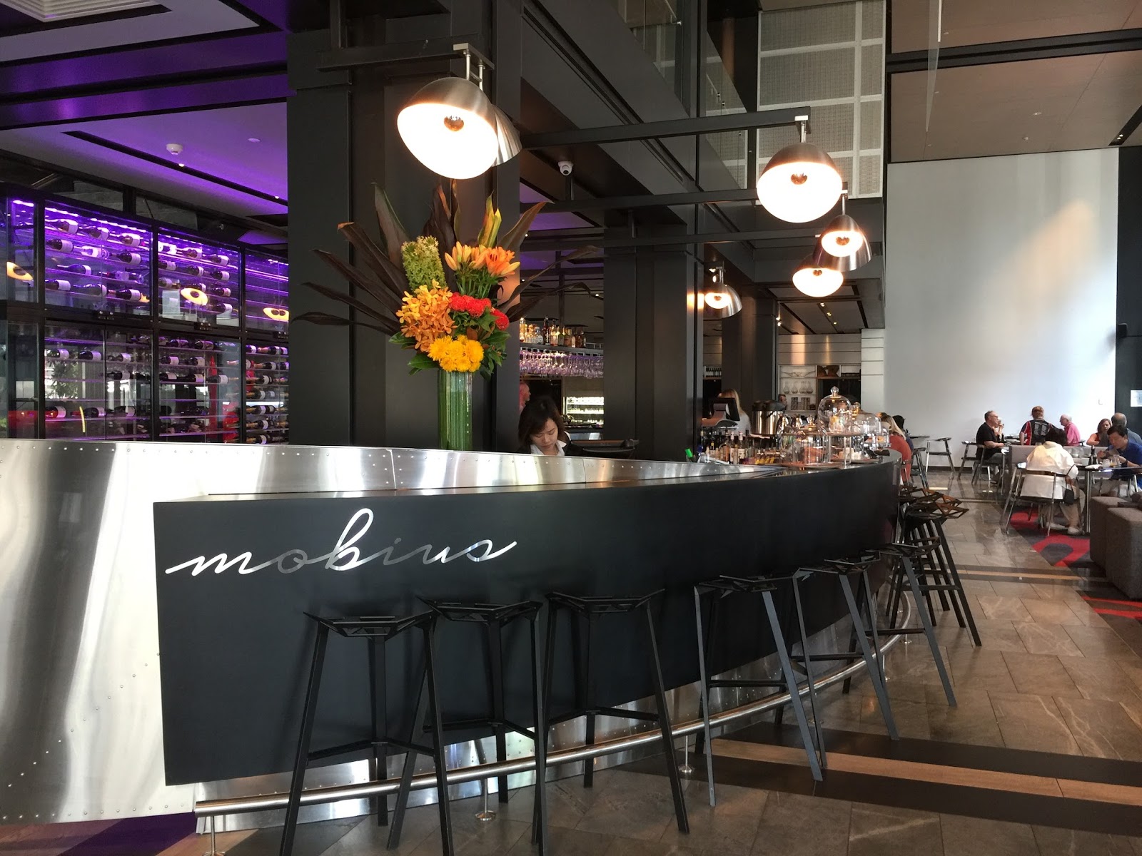Mobius Bar and Grill (Sydney, AUSTRALIA) ★★★☆☆ A traveling foodie's