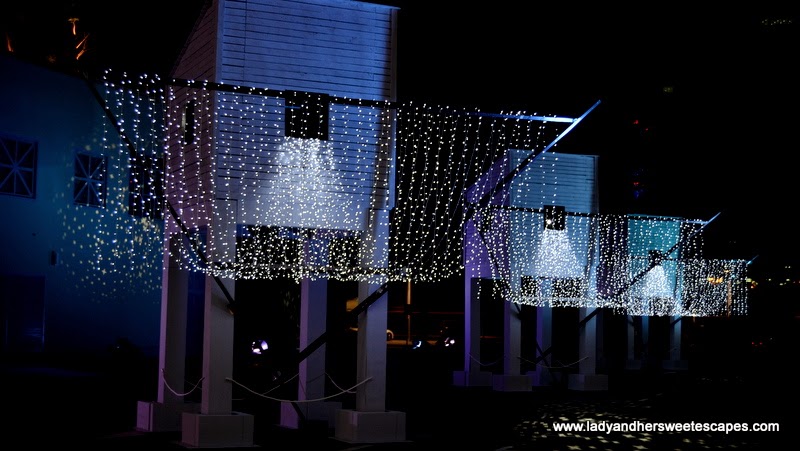 Star Fishermen at Dubai Festival of Lights