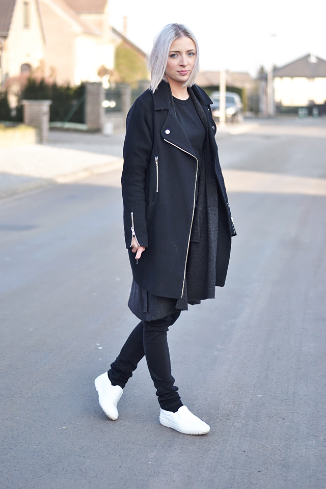 Turn it inside out: OUTFIT: EVERYTHING BLACK