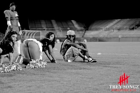 Foto do Lil Wayne no vídeo clipe Hail Mary