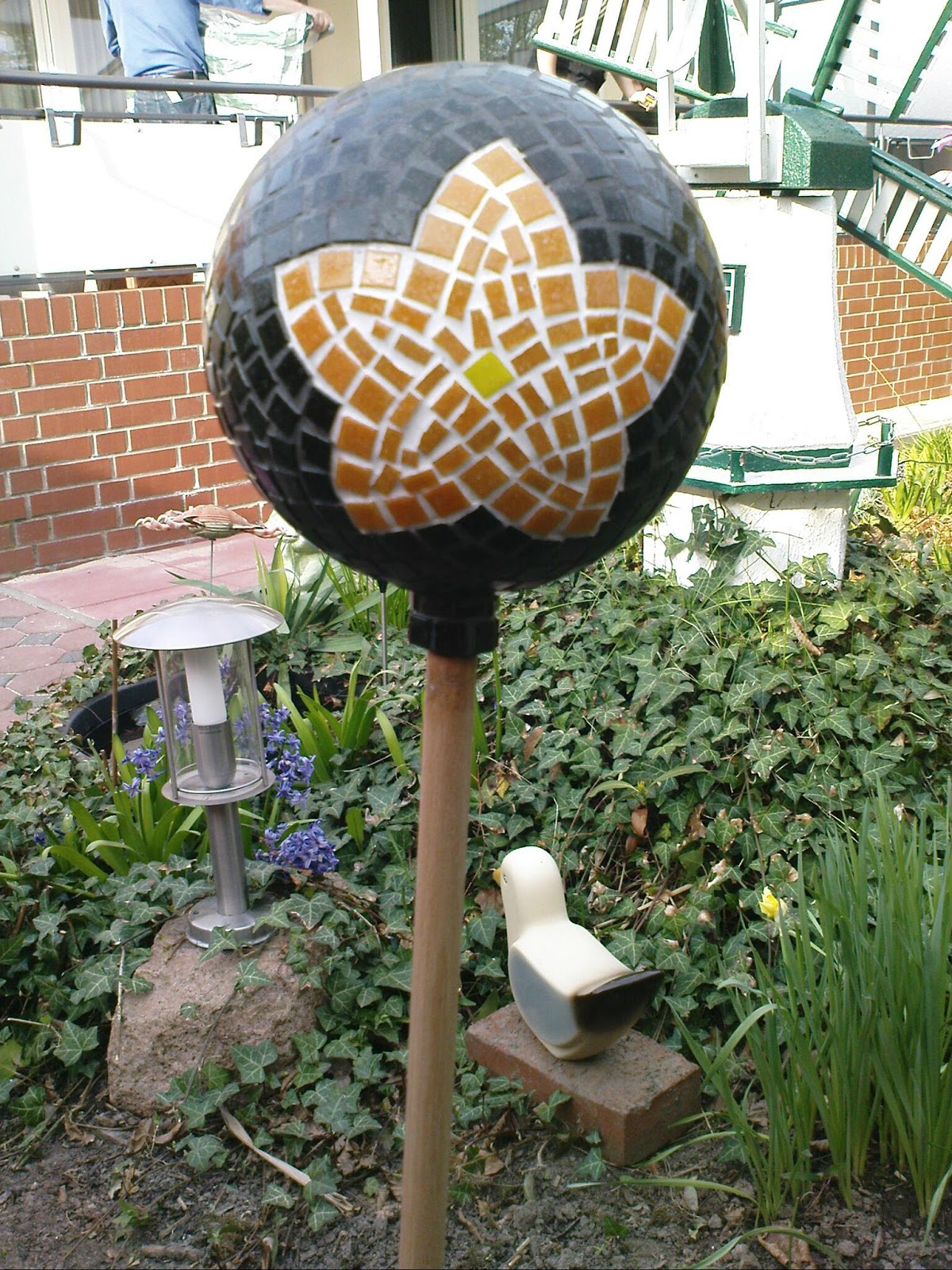 Beads for You!: Und hier noch eine Gartenkugel