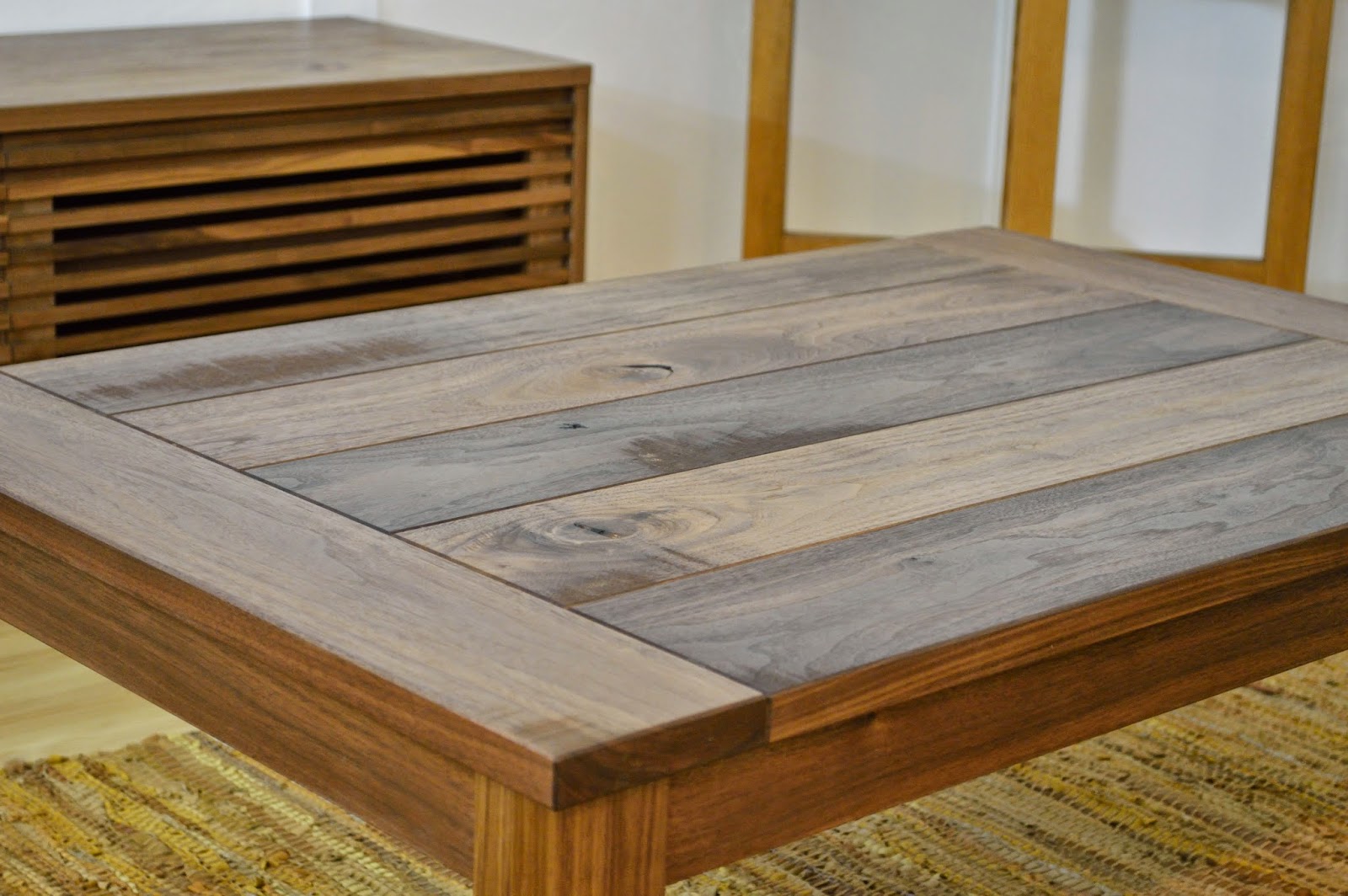 無垢材と一枚板にこだわった家具工房 神戸cachito furniture blog: ウォールナット無垢材のこたつ
