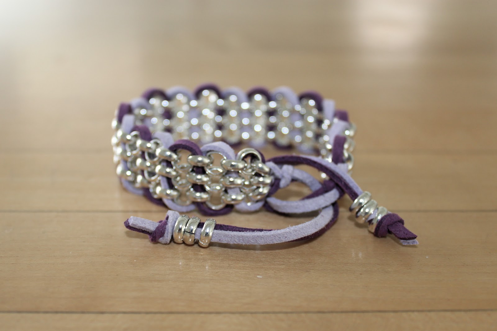 Moda File: DIY TRIPLE CHAIN AND LEATHER BRACELET