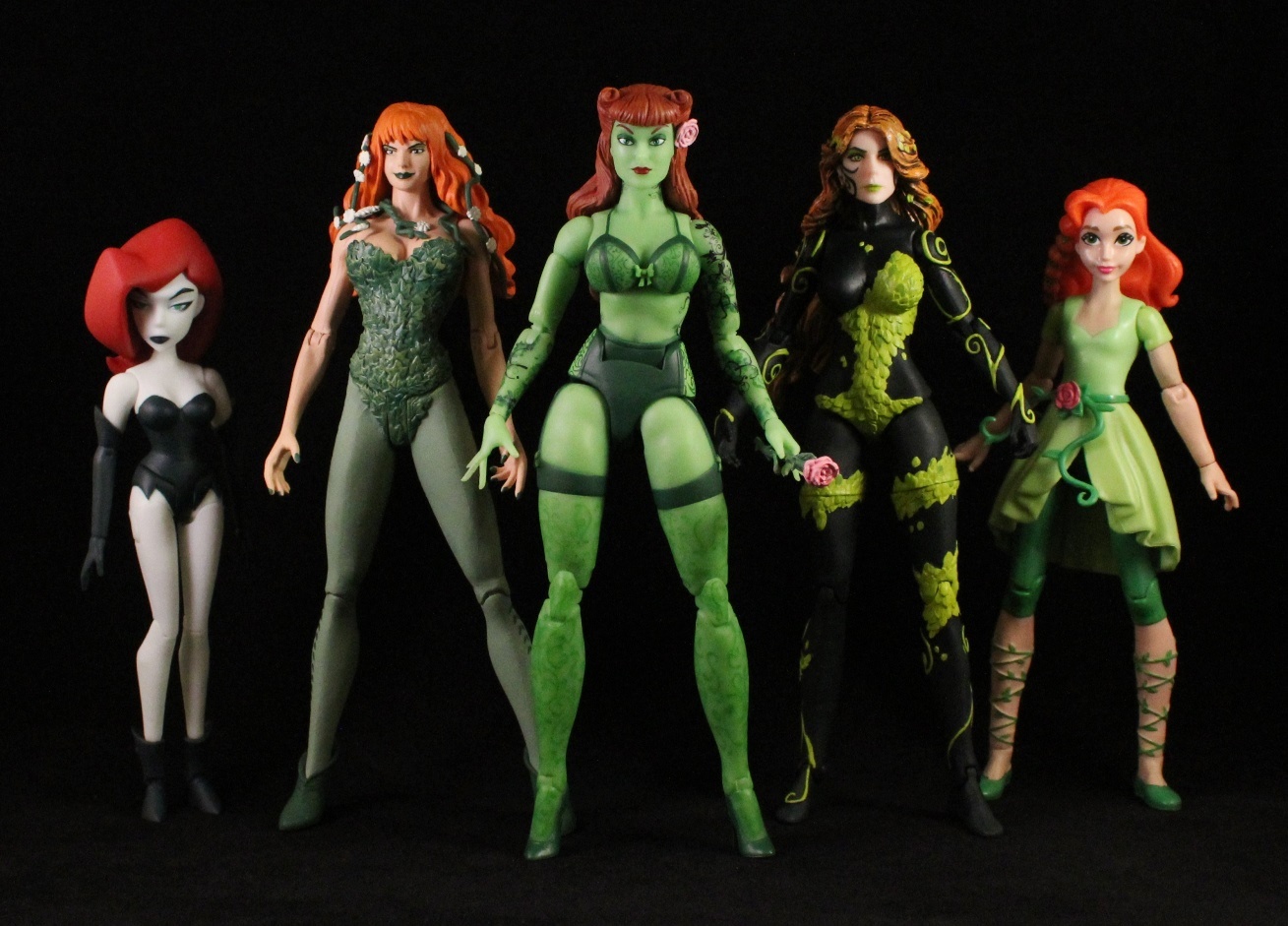 She's Fantastic DC Bombshells POISON IVY!