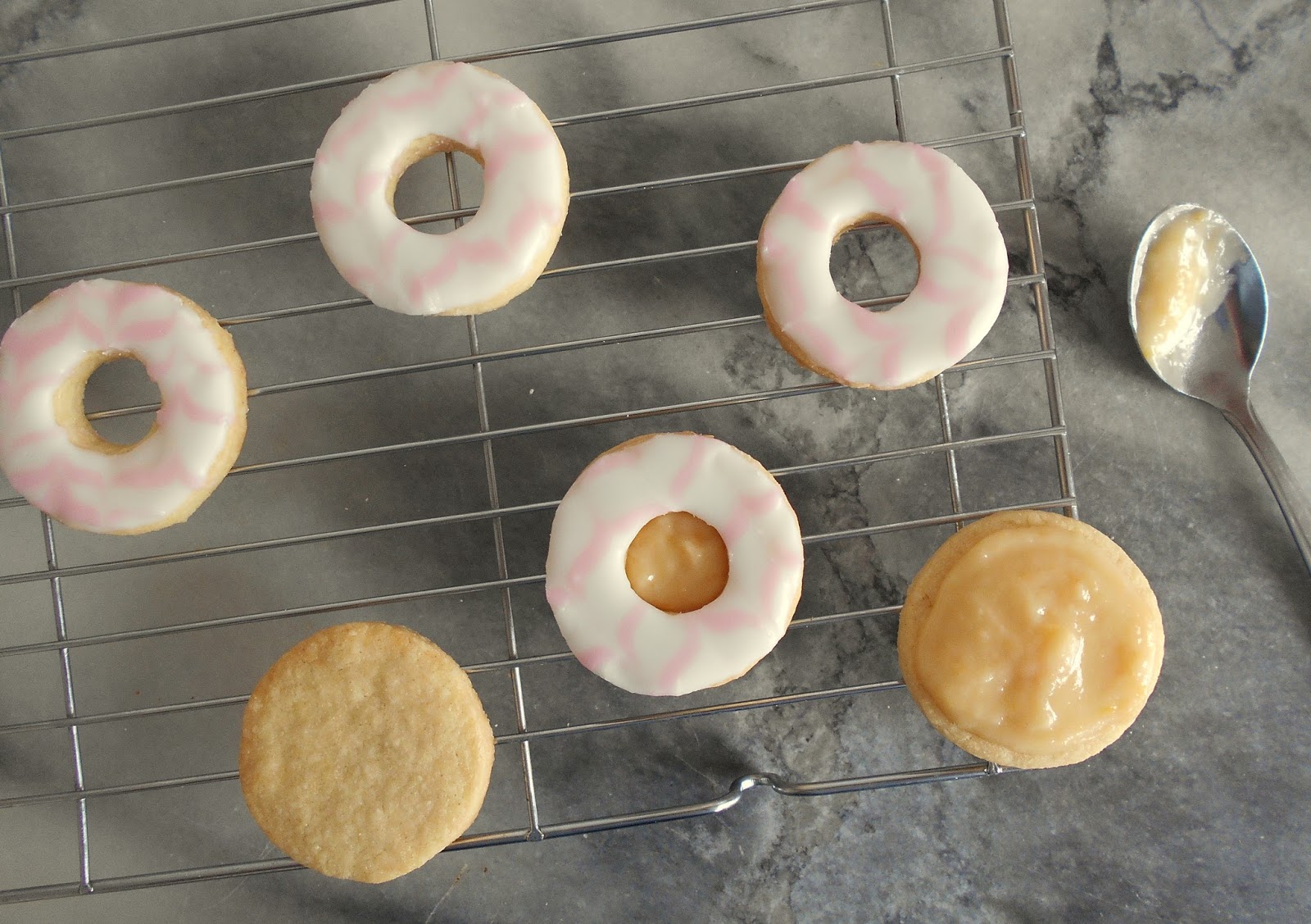 Grapefruit Curd Party Ring Sandwiches