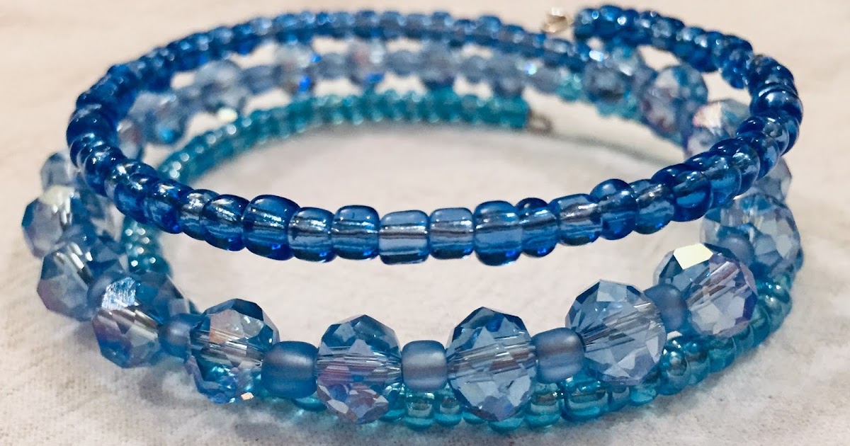 Memory Wire Bracelet 3-layers, blue beads- really pretty!