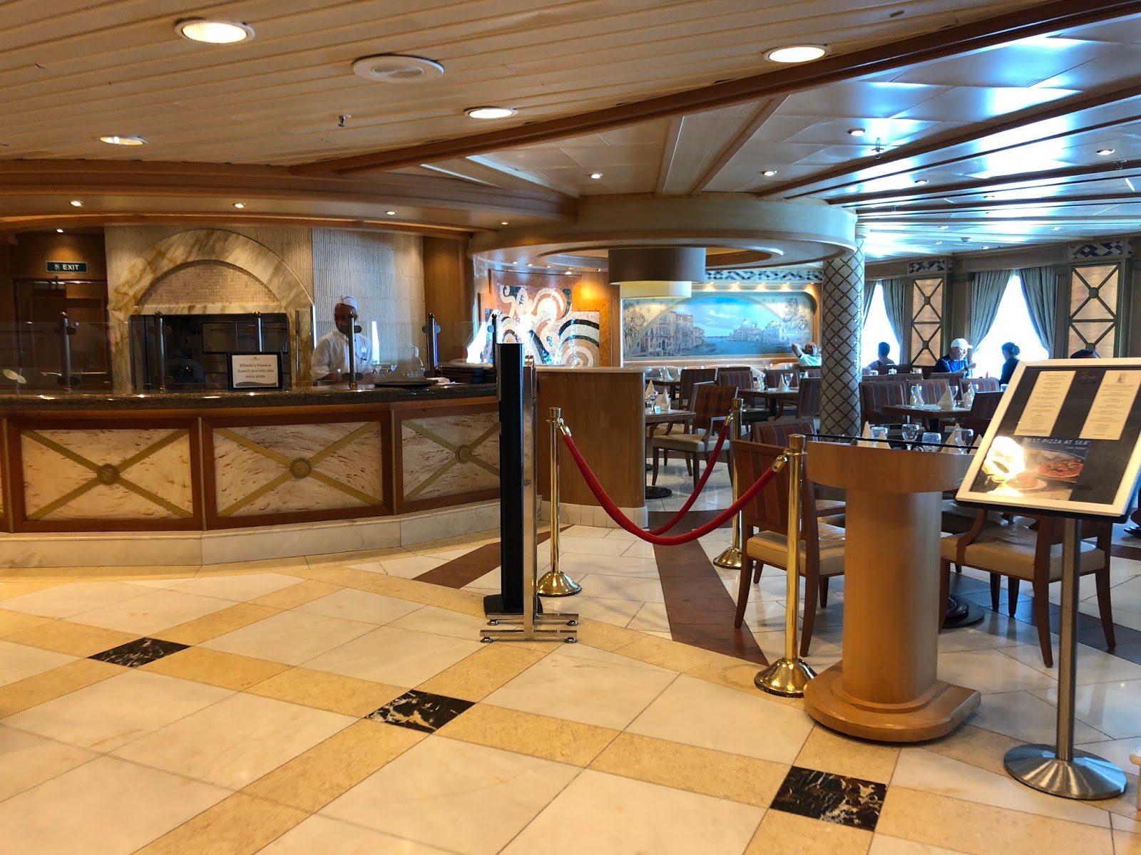 GREAT EATS HAWAII ALFREDO'S PIZZA PRINCESS SAPPHIRE ASIA CRUISE