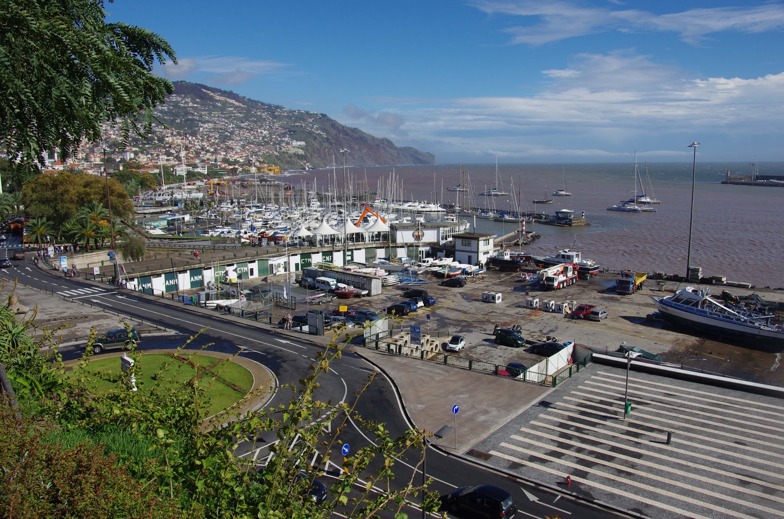 SAILING IN LIMBO Madeira 2 more walking, more rain..