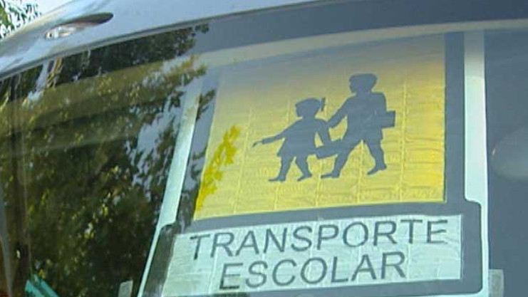 Los problemas del transporte escolar en Roquetas llegan al ...