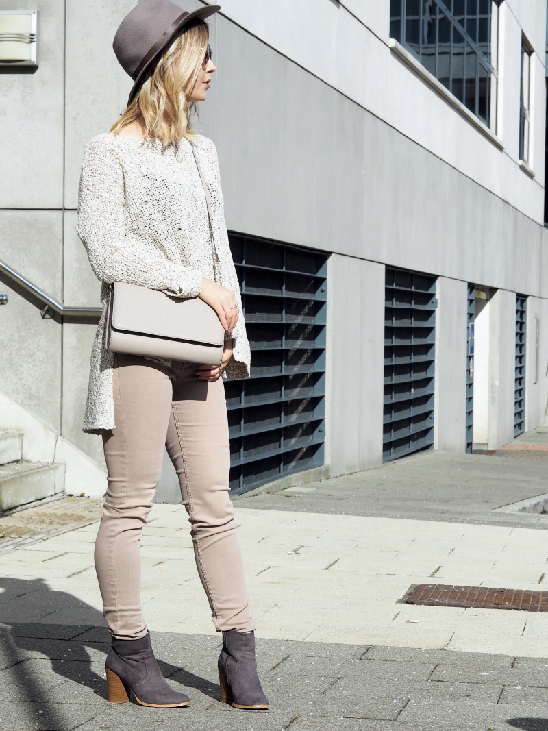 STYLING PINK JEANS Clothes and Stuff