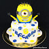 Torta decorata con Minions in pasta di zucchero per il compleanno di
un bimbo