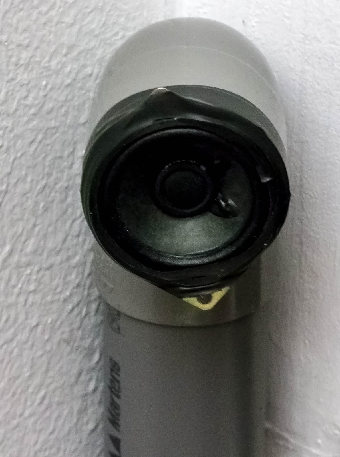 de draaggolf PVC Pipe Speakers