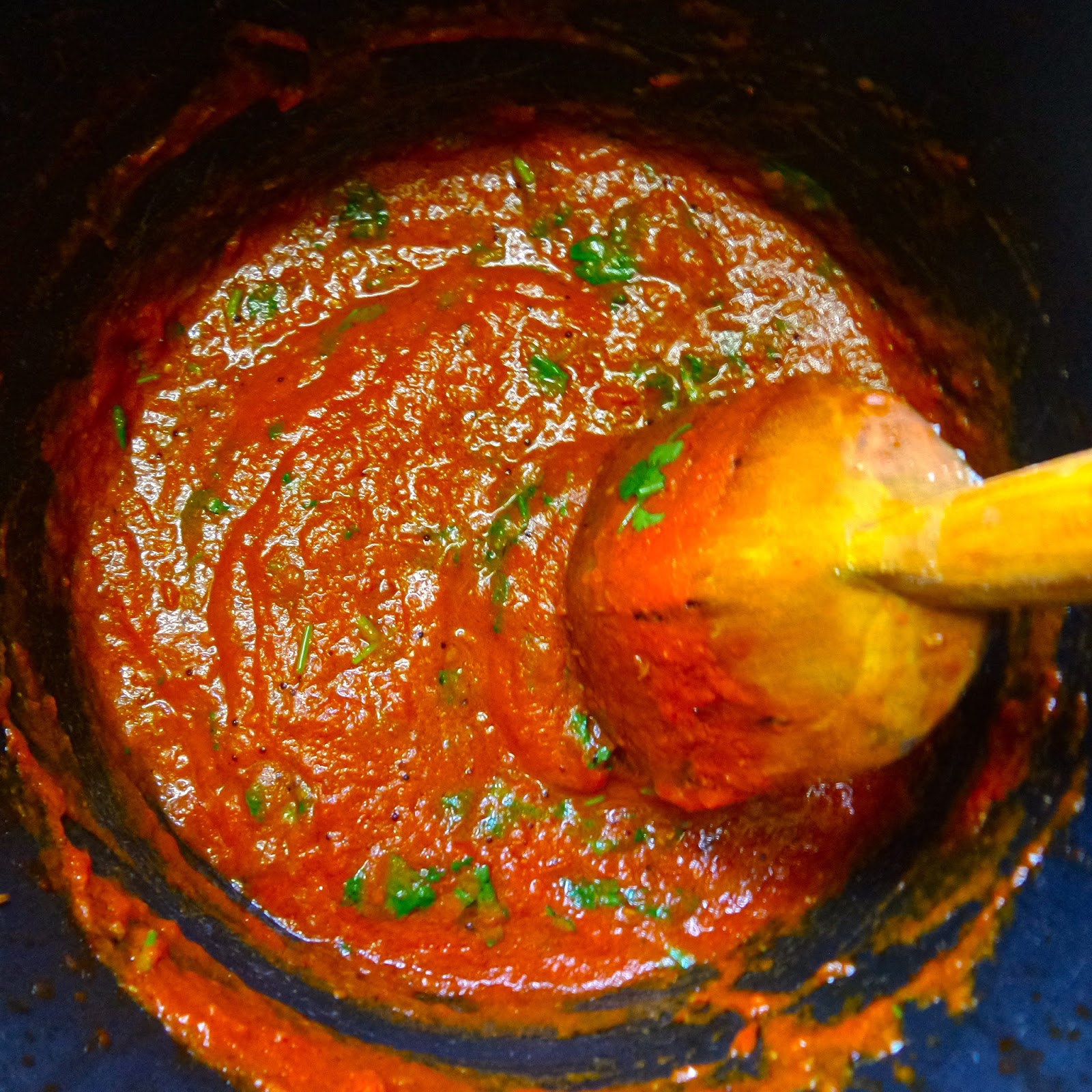 Keep Calm & Curry On Jamie Oliver's Tomato & Garlic Chutney