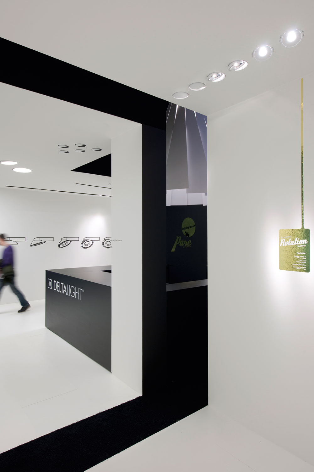 Delta Light Latin America: COLLECTION: TWEETER