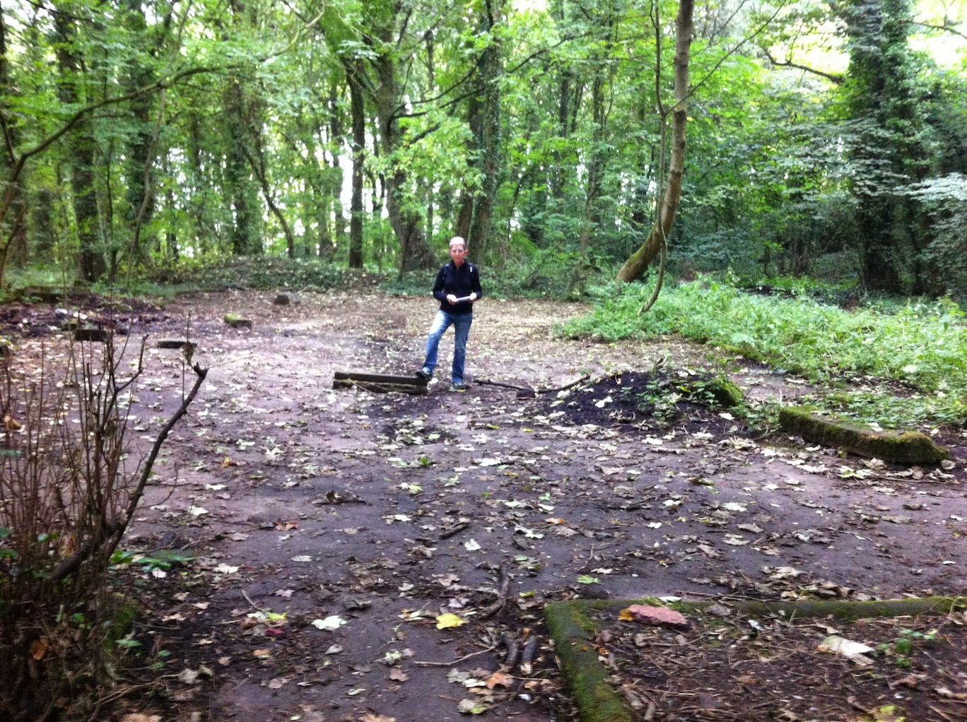 An Englishman in La Tranche Milner Field & Shipley Glen
