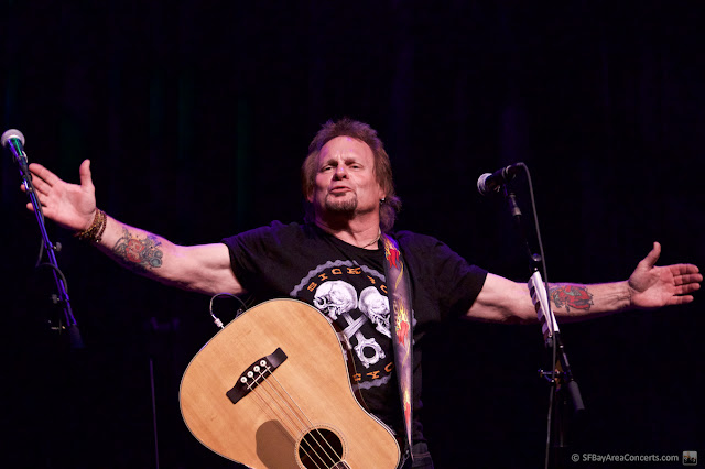 Michael Anthony @ the Acoustic for a Cure Benefit Concert (Photo: Kevin Keating)
