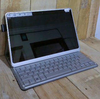 Acer P3-171 Core i3 TouchScreen Bekas