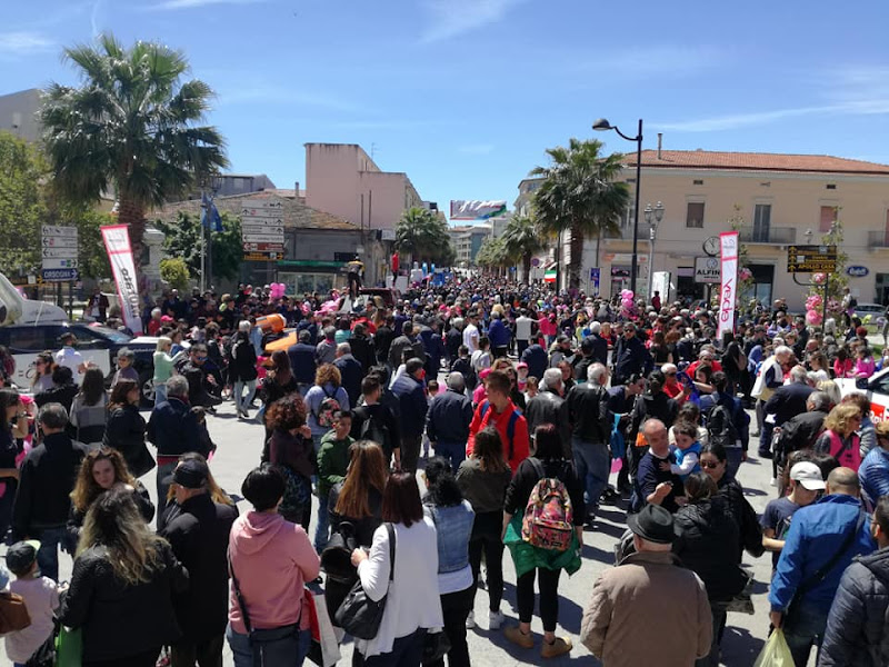 Il fascino del Giro d'Italia secondo gli ortonesi: interviste volanti