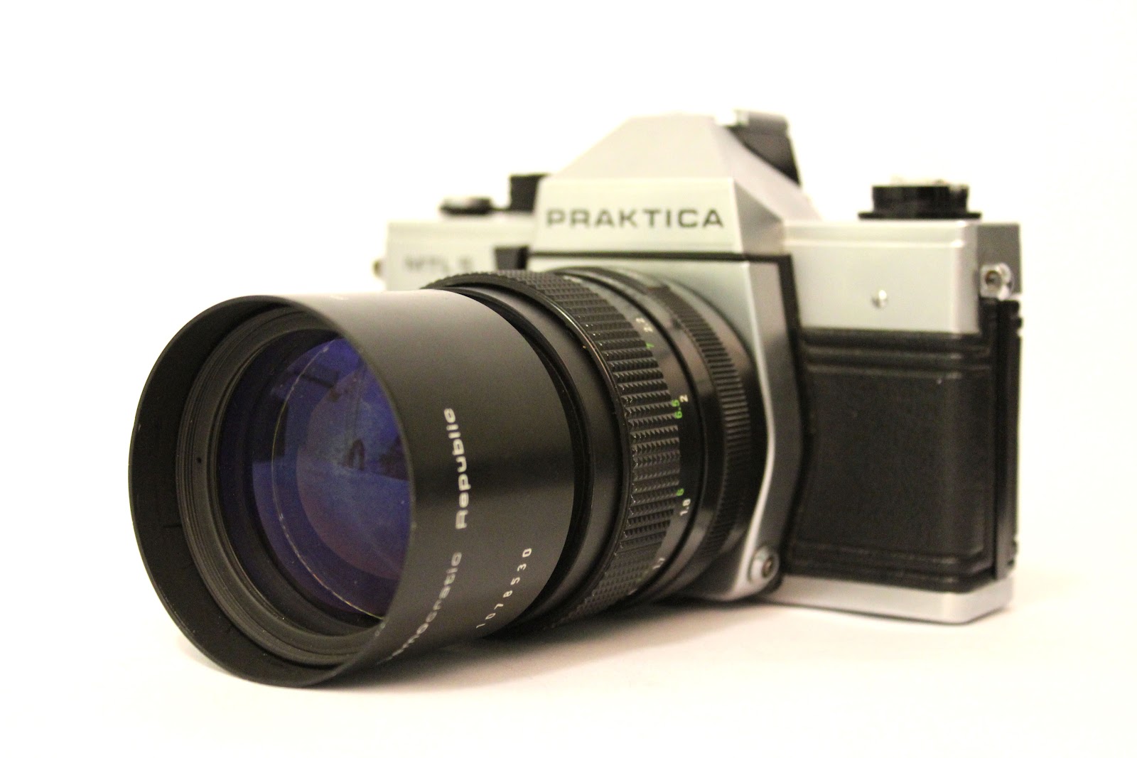 Interactive Arts Blacklight Gallery. Studio Photographing