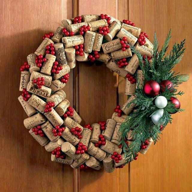 Adornos de navidad con corchos en Recicla Inventa