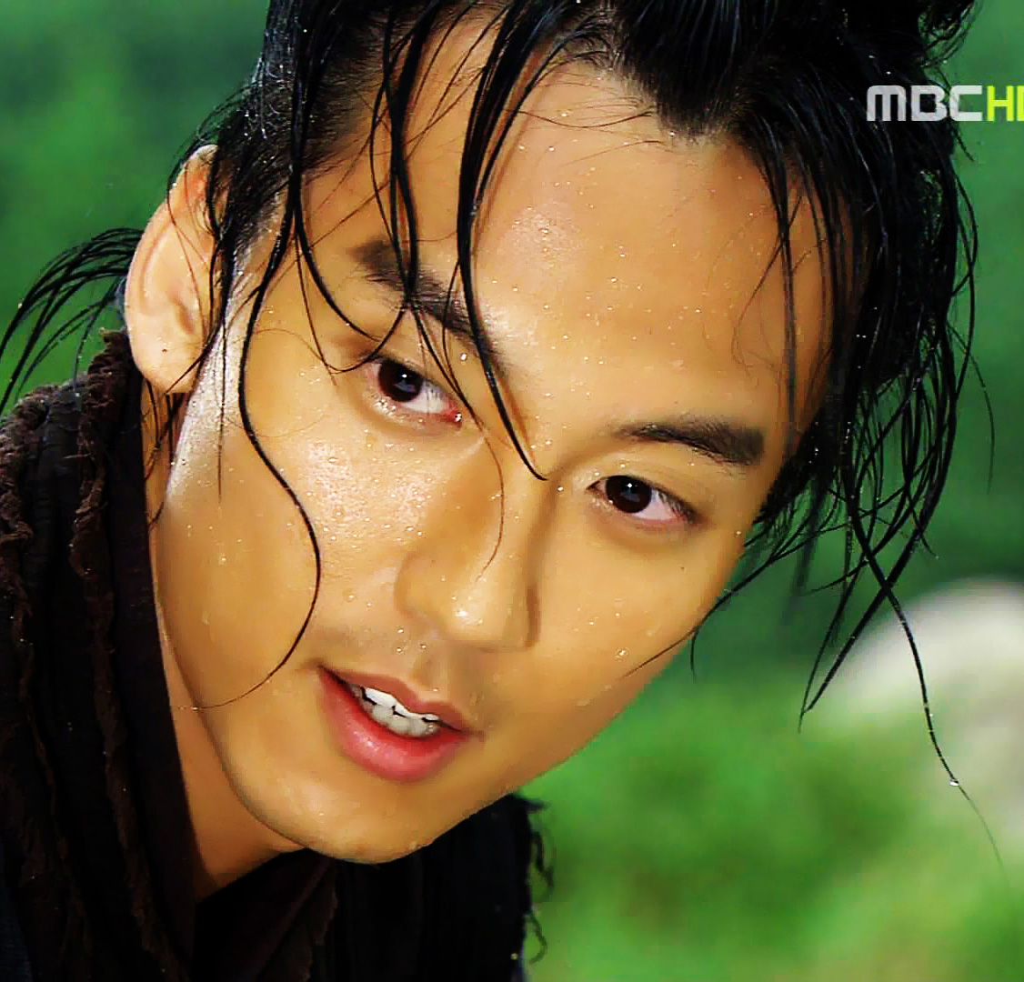 Sang Dewi Purnama: Cowok Korea Ganteng