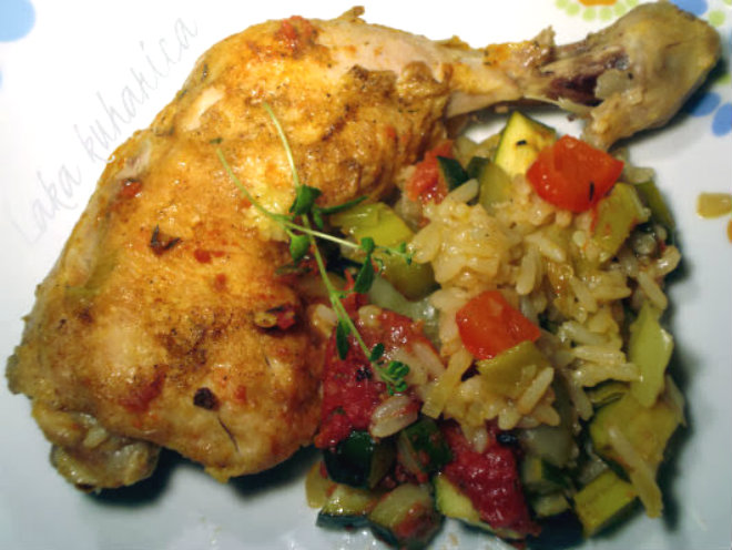 Chicken legs with rice and vegetables by Laka kuharica: a great-tasting, all-in-one meal.