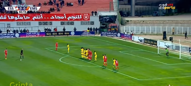 لاعبو المريخ يخدلون جماهيرهم بالتعادل السلبي 0-0 لاعبو المريخ يخدلون جماهيرهم بالتعادل السلبي 0-0