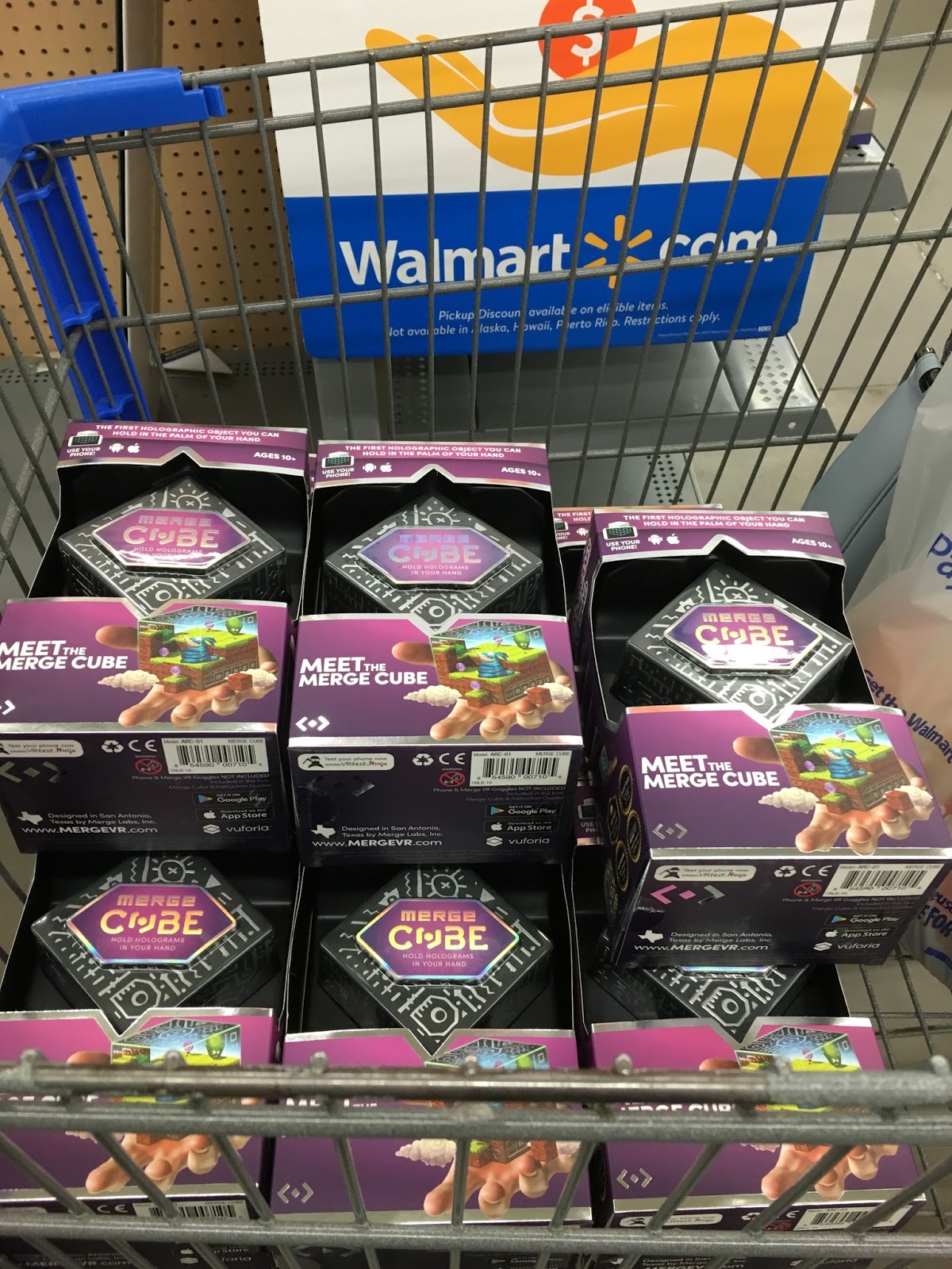 Your Smarticles The Marvelous Merge Cube in the Classroom