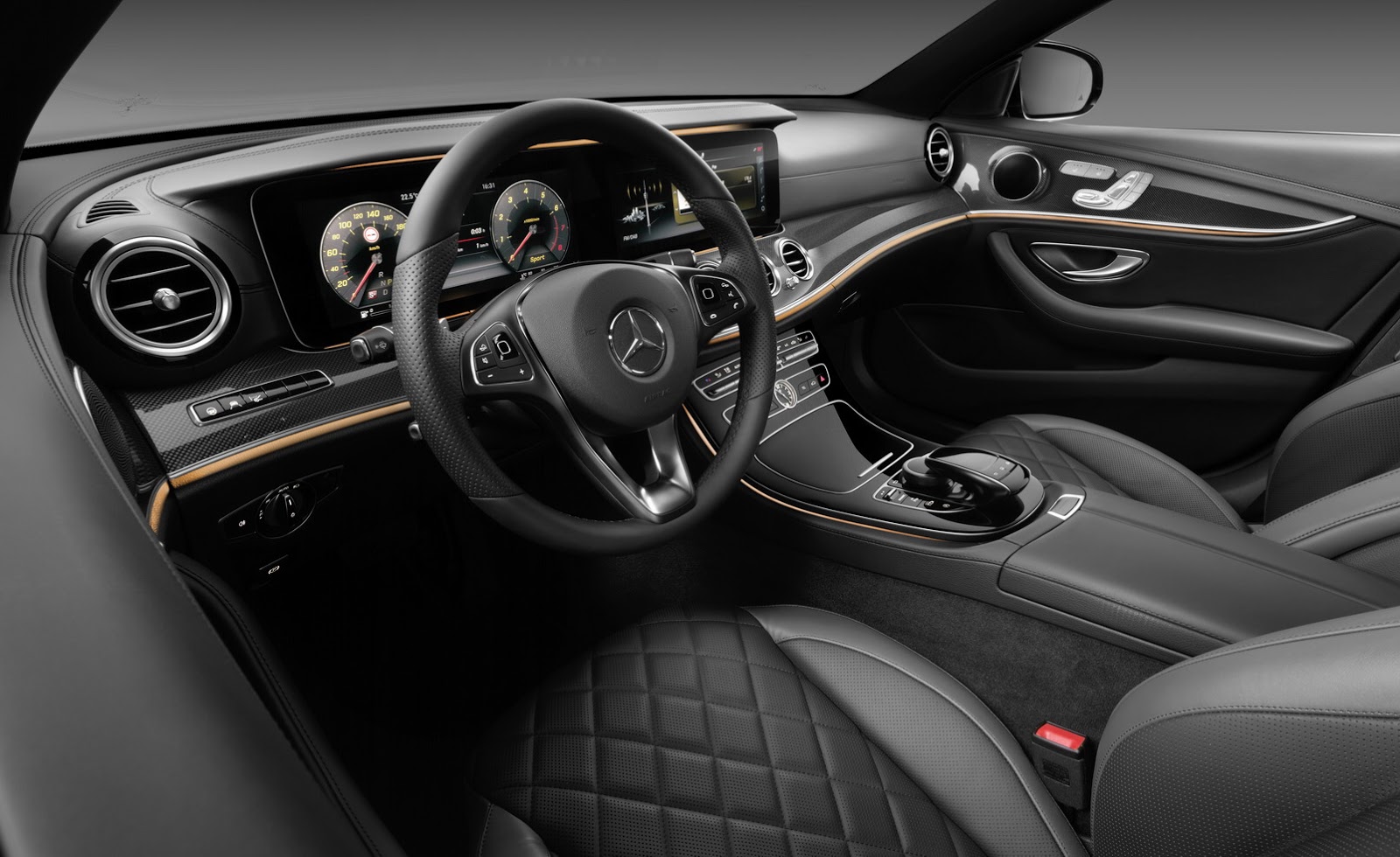 2017-Mercedes-E-Class-Interior-Carscoops6.jpg