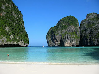 7 Pantai Tercantik Di Asia.