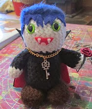 PATRON GRATIS DRACULA AMIGURUMI