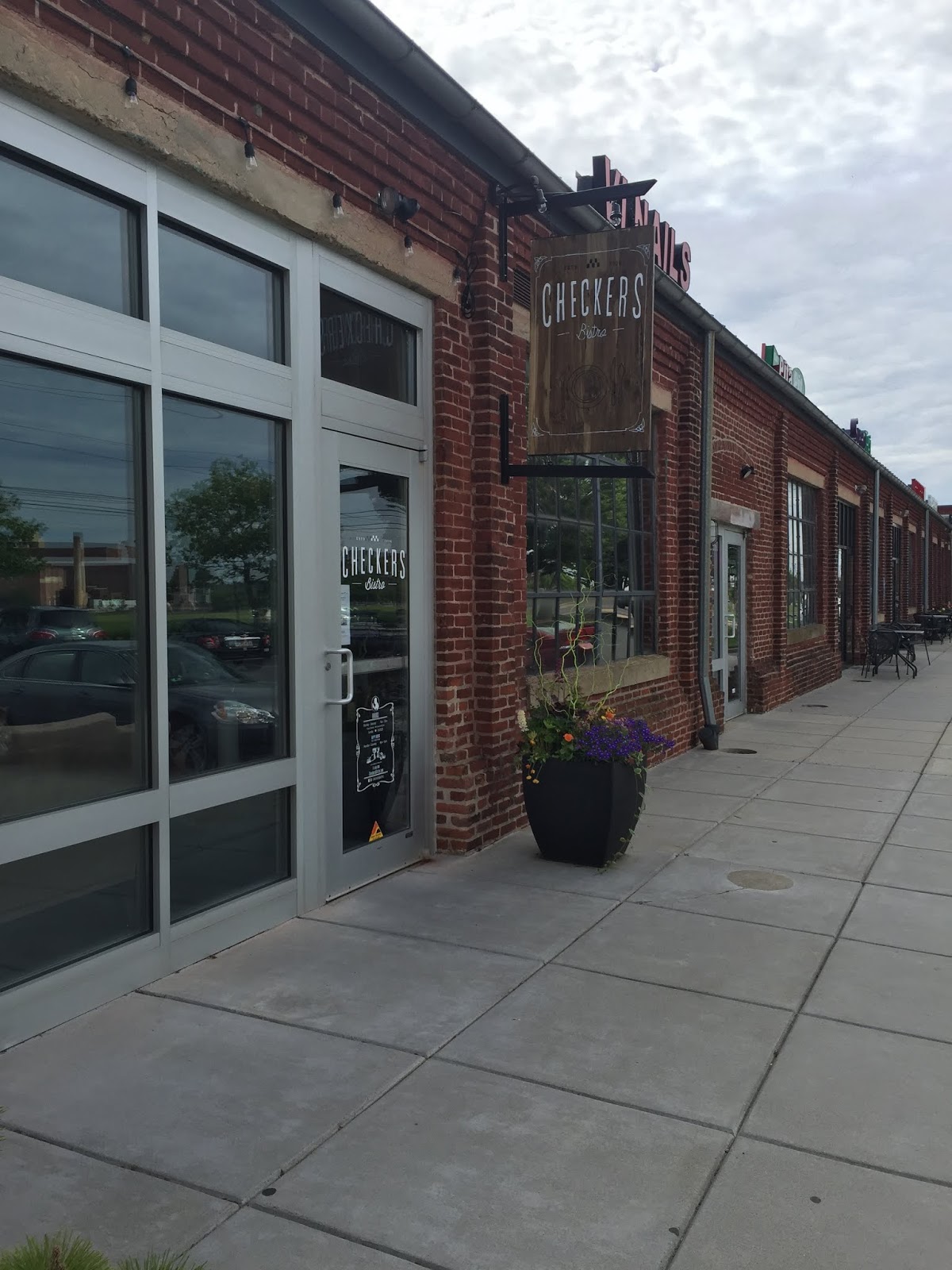 Retired Guys Beer Afternoon Checkers Bistro, Lancaster Bar 169