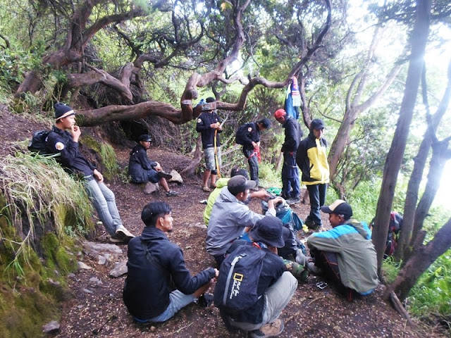 Pendakian Gunung Raung via Kalibaru