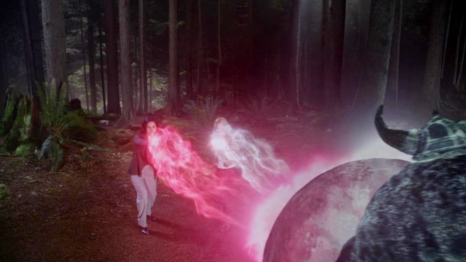 And there you have it, “Breaking Glass”? What did you think of this latest episode? Leave us a