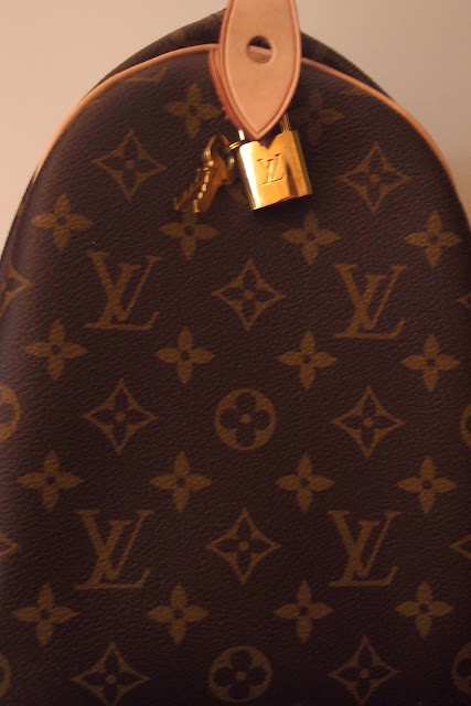How to spot a FAKE and AUTHENTIC LOUIS VUITTON bag? - Love Cynthia - The Blog
