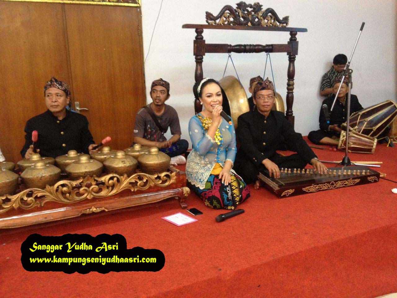 Gamelan Sunda(Degung) dan Tari Merak(Live Degung) dalam acara Wedding